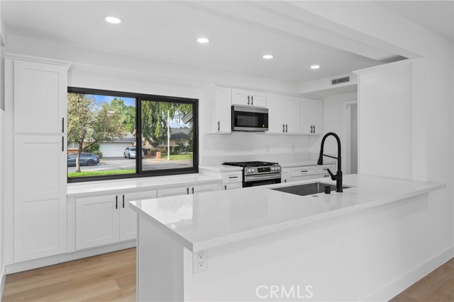 Detail Gallery Image 11 of 26 For 259 Freda Ave, Pomona,  CA 91767 - 4 Beds | 2 Baths
