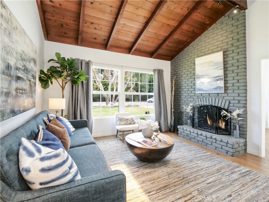 MLS #SB25163176 img 8