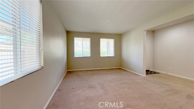 Detail Gallery Image 8 of 26 For 14247 Symphony Ct, Corona,  CA 92880 - 4 Beds | 3/1 Baths