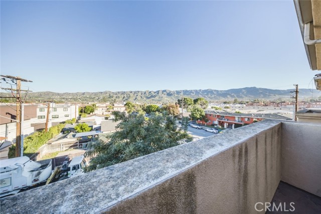 Detail Gallery Image 23 of 33 For 1515 Grismer Ave #302,  Burbank,  CA 91504 - 2 Beds | 2 Baths