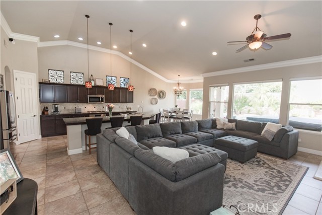 Detail Gallery Image 13 of 65 For 3357 Buckingham, Clovis,  CA 93619 - 4 Beds | 2 Baths