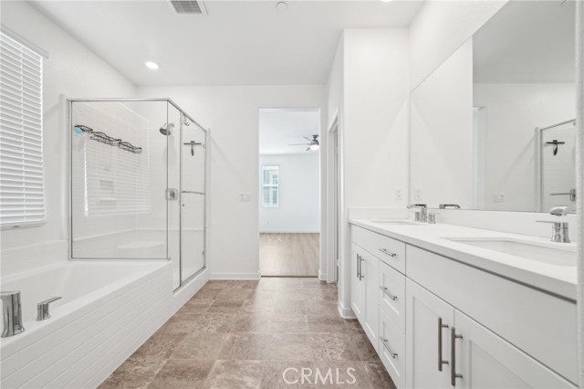 Detail Gallery Image 41 of 64 For 16233 Lozano St #2,  Fontana,  CA 92336 - 3 Beds | 2/1 Baths