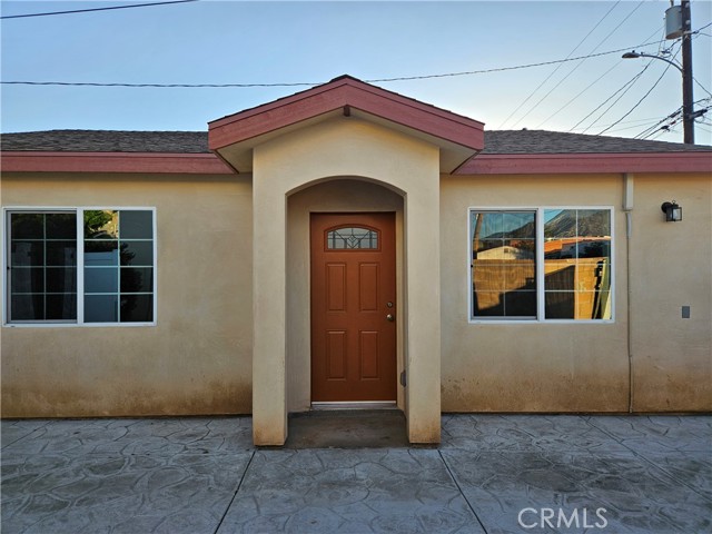 Detail Gallery Image 2 of 17 For 429 N Macneil St, San Fernando,  CA 91340 - 2 Beds | 1 Baths