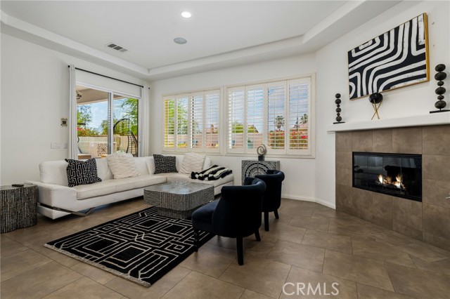 43875 Spiaggia Place, Indio CA: https://media.crmls.org/medias/4334b63d-79c3-4151-98f4-54597b081e1f.jpg