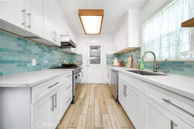 1203 Pontenova Avenue, Hacienda Heights CA: https://media.crmls.org/medias/43354ce9-3639-47e2-aae1-3c3ee9cf5374.jpg