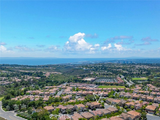 2 Agostino, Newport Coast CA: https://media.crmls.org/medias/4335f850-3d71-421f-8350-c49e31f16c51.jpg
