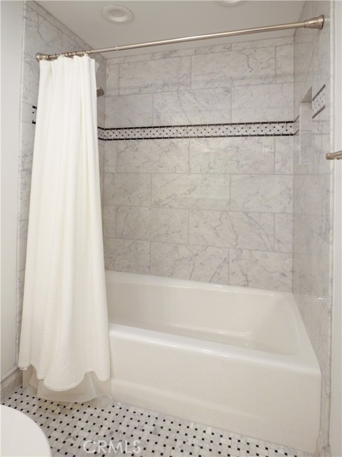 Detail Gallery Image 19 of 24 For 32 Silver Spring, Rolling Hills Estates,  CA 90274 - 4 Beds | 3 Baths