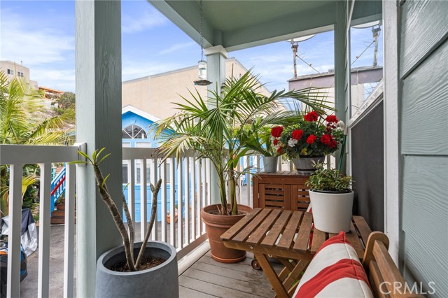 531 Pier, Hermosa Beach, California 90254, 3 Bedrooms Bedrooms, ,2 BathroomsBathrooms,Residential,Sold,Pier,SB21226948