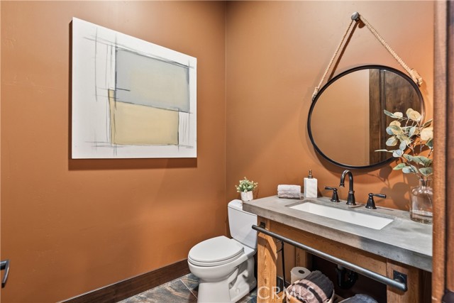 Detail Gallery Image 27 of 72 For 41570 Avenida Bordeaux, Temecula,  CA 92592 - 6 Beds | 4/1 Baths