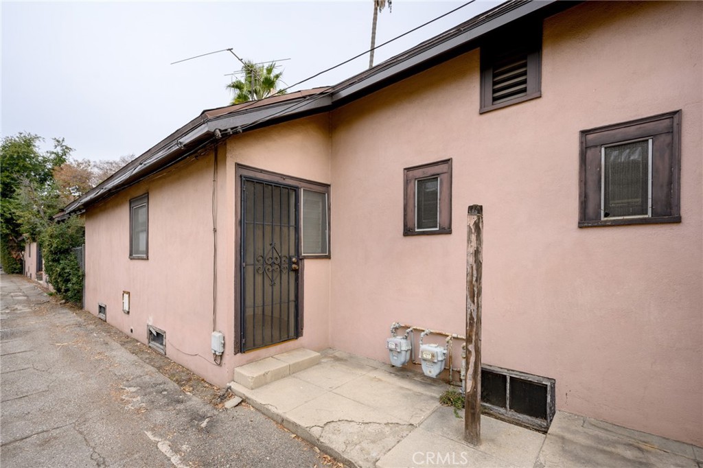415 Riverdale DriveGlendale img 53