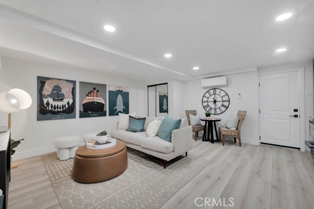 10 Camel Point, Laguna Beach CA: https://media.crmls.org/medias/43370f32-3958-42df-896d-7f831c249df4.jpg