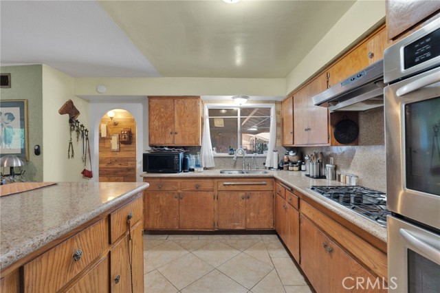 Detail Gallery Image 17 of 41 For 401 Dixford, La Puente,  CA 91744 - 3 Beds | 2 Baths