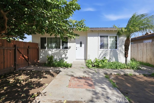 Front Image Thumbnail for CRHD26036358