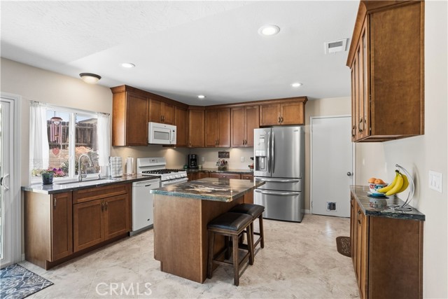 Detail Gallery Image 15 of 60 For 27260 Paloma, Menifee,  CA 92586 - 3 Beds | 2 Baths