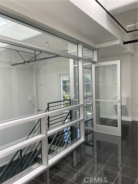 Detail Gallery Image 41 of 75 For 420 S San Pedro St #102,  Los Angeles,  CA 90013 - 2 Beds | 1/1 Baths