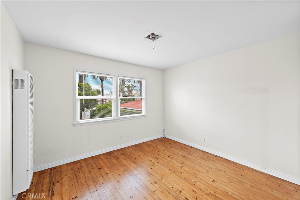 MLS #NP25126922 image #5