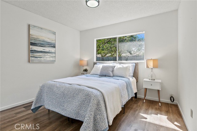 Image 10 of 23 For 244 Santa Fe Avenue