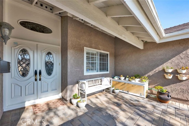 Detail Gallery Image 4 of 66 For 5865 Rexford Ave, Cypress,  CA 90630 - 5 Beds | 4 Baths