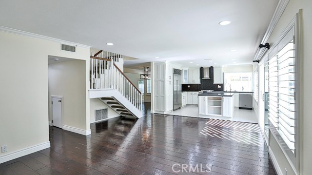 Detail Gallery Image 25 of 42 For 973 Azalea Dr, Costa Mesa,  CA 92626 - 4 Beds | 3 Baths