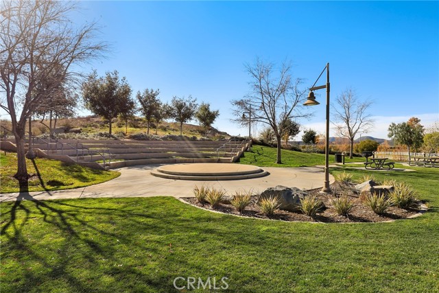 Detail Gallery Image 41 of 56 For 489 Berrybush St, Hemet,  CA 92543 - 3 Beds | 2 Baths