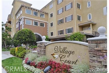 Detail Gallery Image 2 of 32 For 21345 326 Hawthorne, Torrance,  CA 90503 - 2 Beds | 2 Baths