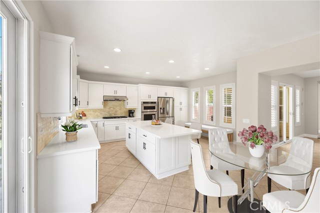 Detail Gallery Image 5 of 56 For 17 Plum St, Ladera Ranch,  CA 92694 - 4 Beds | 3/1 Baths
