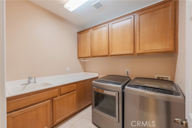 Detail Gallery Image 24 of 40 For 34278 Torrey Pines Court, Lake Elsinore,  CA 92532 - 3 Beds | 2 Baths