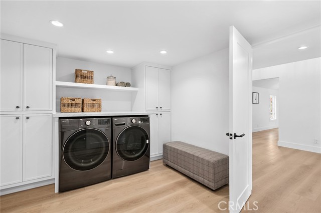 1927 Bayside Drive, Corona del Mar CA: https://media.crmls.org/medias/433ce91b-762c-4752-909c-390c03de1f0d.jpg