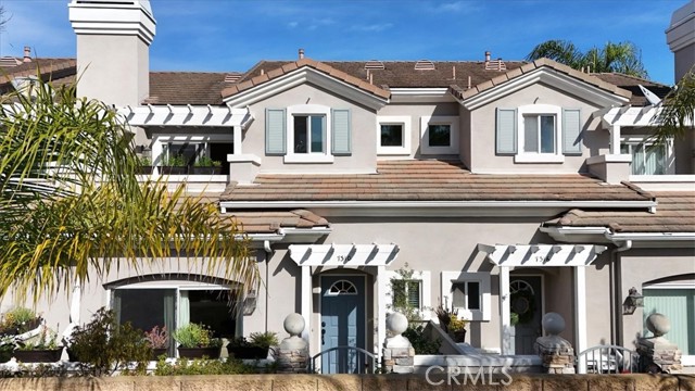 Front Image Thumbnail for CROC26017281