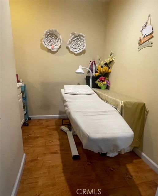  Commercial for Sale in Studio City, California