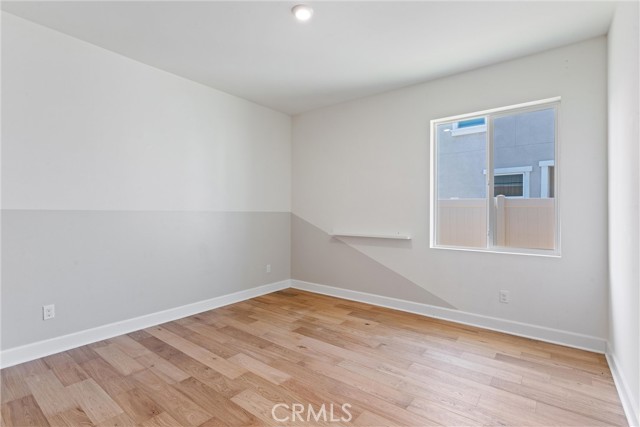 Image 33 of 49 For 30047 Merrick Lane