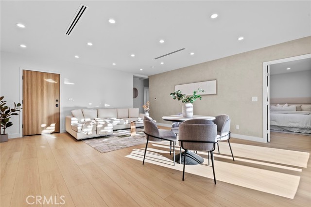 Detail Gallery Image 19 of 47 For 3141 N Frederic, Burbank,  CA 91504 - 3 Beds | 2 Baths