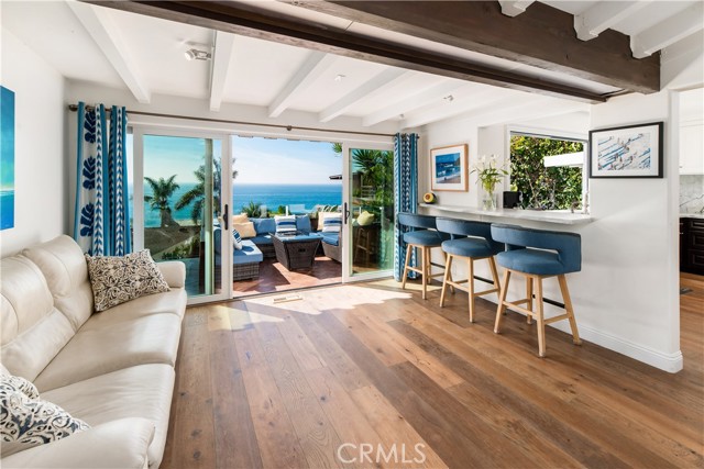 Detail Gallery Image 2 of 28 For 1953 S Coast, Laguna Beach,  CA 92651 - 4 Beds | 4 Baths