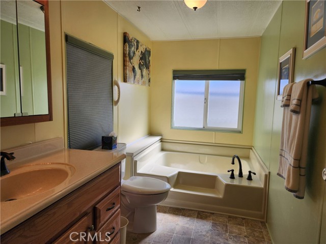 Detail Gallery Image 26 of 47 For 6266 E Driftwood Dr #347,  Long Beach,  CA 90803 - 2 Beds | 2 Baths