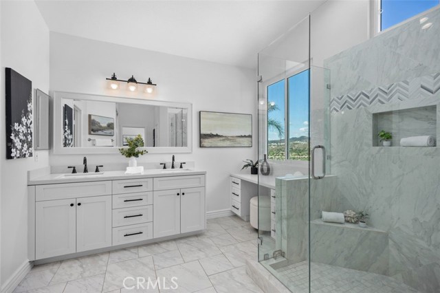 2 Via Bandada, Rancho Santa Margarita CA: https://media.crmls.org/medias/433fd603-296e-45f3-8f18-e6fa6652756c.jpg