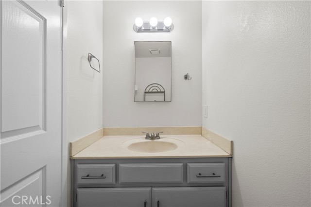 Detail Gallery Image 17 of 24 For 522 N Nicholson Ave a,  Monterey Park,  CA 91755 - 3 Beds | 2/1 Baths