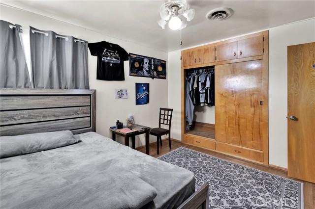 Detail Gallery Image 18 of 69 For 9037 5th Ave, Hesperia,  CA 92345 - 5 Beds | 4 Baths