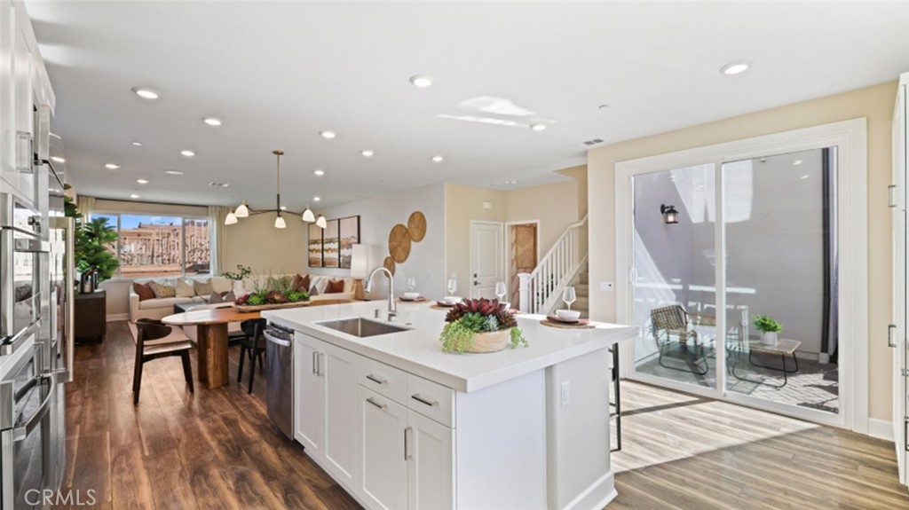 3016 Harrison Lane, Simi Valley, CA 93065