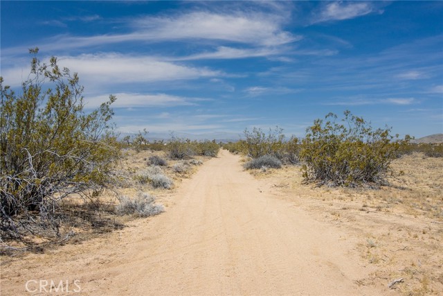Detail Gallery Image 6 of 16 For 4444 Cielito Dr, Joshua Tree,  CA 92252 - – Beds | – Baths