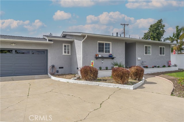 Detail Gallery Image 2 of 55 For 12031 Morrie Ln, Garden Grove,  CA 92840 - 3 Beds | 2 Baths