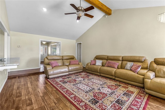 Detail Gallery Image 12 of 57 For 2436 Trevor Ct, Madera,  CA 93637 - 5 Beds | 3 Baths