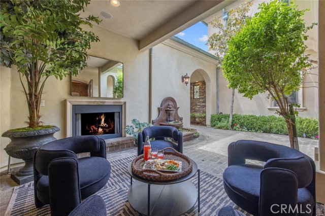 25769 Oak Leaf Court, Valencia CA: https://media.crmls.org/medias/43417a69-b302-4145-847f-3dd5d7b7bab2.jpg
