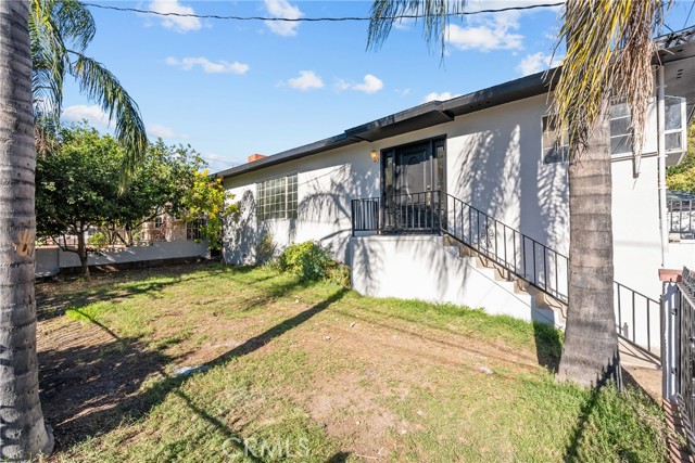 Detail Gallery Image 7 of 58 For 12924 Sproule, Sylmar,  CA 91342 - 4 Beds | 3 Baths