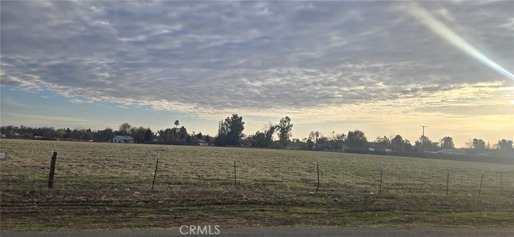 https://media.crmls.org/medias/43430509-1d28-44c1-b088-c9009ac6abbb.jpg?preset=X-Large
