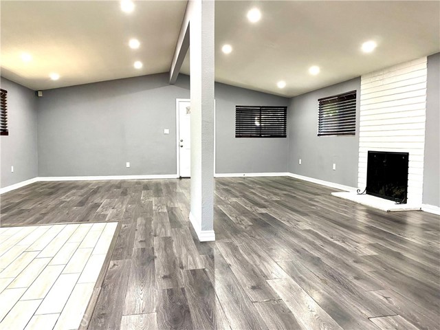 Detail Gallery Image 2 of 19 For 12141 Candy, Garden Grove,  CA 92840 - 3 Beds | 2 Baths