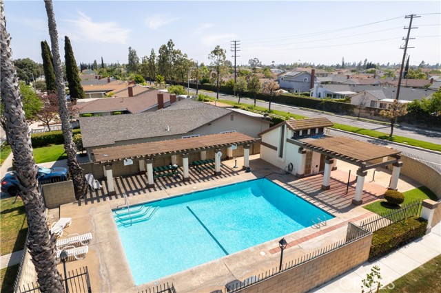 17616 Caliente Place, Cerritos CA: https://media.crmls.org/medias/434647e1-6c0d-4b4d-bf6e-cbe657fc0f7f.jpg