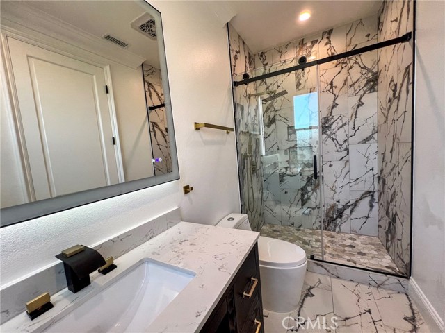 21861 Vacation Ln Lane, Huntington Beach CA: https://media.crmls.org/medias/43468ccd-7564-4d64-bf1d-807252815f10.jpg