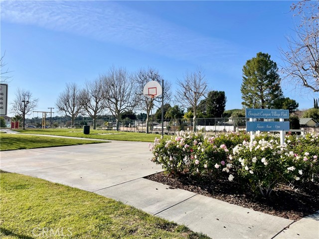 Detail Gallery Image 15 of 18 For 28164 Robin Ave, Saugus,  CA 91350 - 2 Beds | 1 Baths