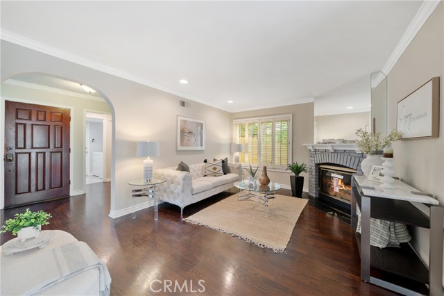 21590 Via Pepita, Yorba Linda CA: https://media.crmls.org/medias/4347b2da-4cdc-4cd4-9837-a63ff4b64340.jpg