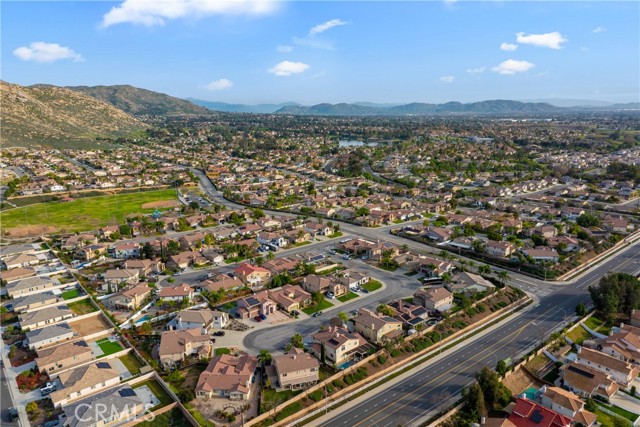 Detail Gallery Image 10 of 45 For 9810 Tamalpais, Moreno Valley,  CA 92557 - 5 Beds | 4 Baths